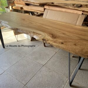 table ou bureau bois massif en frêne centenaire sur pieds métal