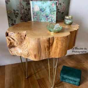 table basse rondin de bois sur pieds métal doré